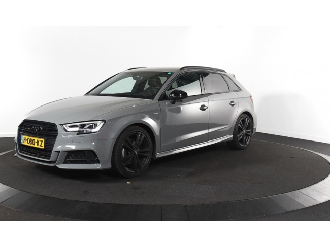 Audi A3 - Sportback 30 TFSI Advance Sport