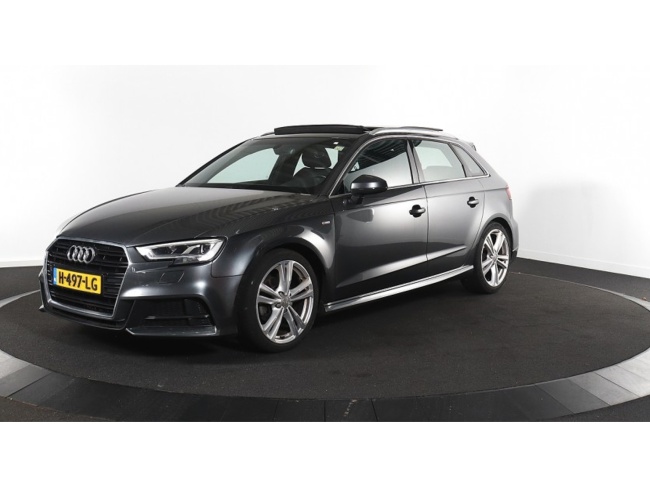 Audi A3 - Sportback 35 TFSI CoD Advance Sport Pano